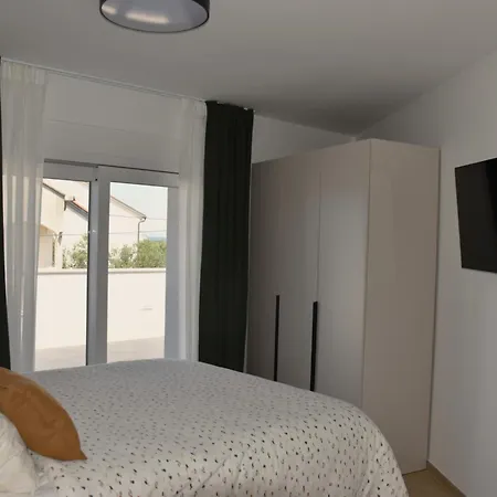 Luxury With Hot Tub Pakostane, Biograd - 24223 فيلة باكوشتاني