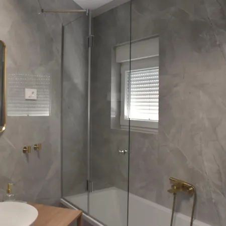 Luxury With Hot Tub Pakostane, Biograd - 24223 Willa
