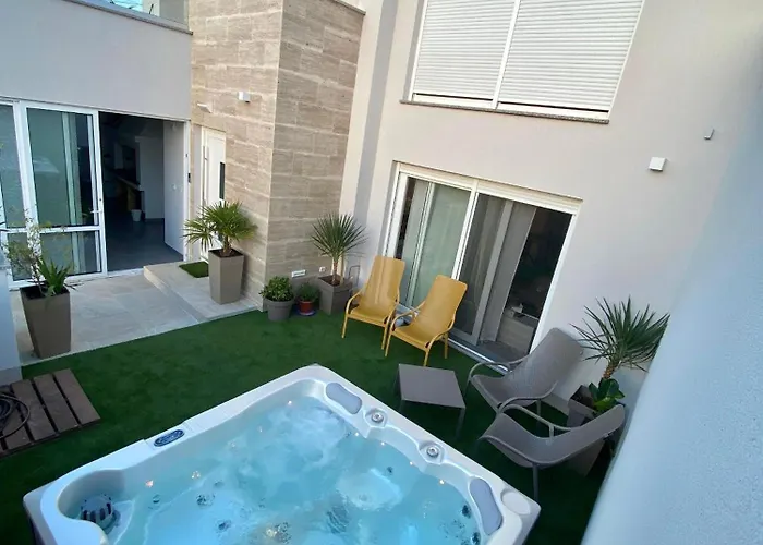 빌라 Luxury With A Parking Space Pakostane, Biograd - 24223 *